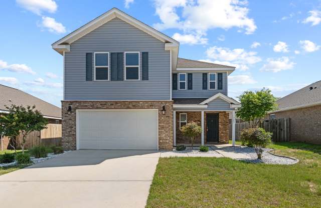 OPEN CONCEPT 4 BED / 2.5 BATH - Community Pool photos photos