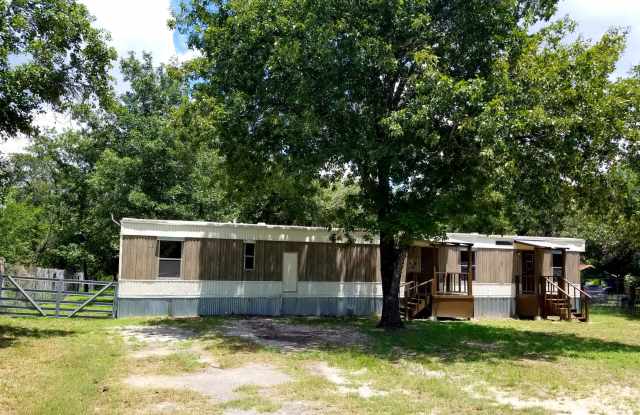 3/2 mobile home in Elmendorf, TX photos photos