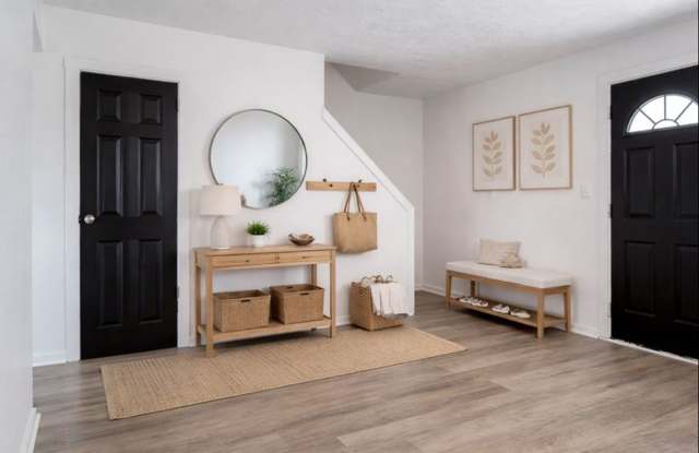 Three Bedroom Townhouse in Midland! photos photos