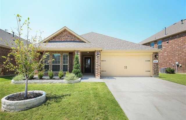 1208 Lake Worth Trail Gallery 2