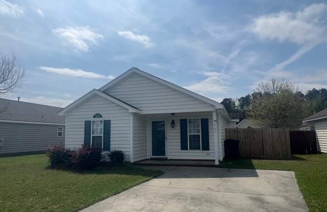 749 Seneca Court - 749 Seneca Court, Greenville, NC 28590
