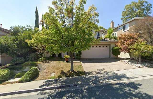 SOUGHT AFTER PLEASANT HILL..FIRST TIME IN TENANCY...BEAUTIFULLY MAINTAINED 3 BED  2.5 BATH IN BEAUTIFUL NEIGHBORHOOD! - 257 Golf Links Street, Pleasant Hill, CA 94523