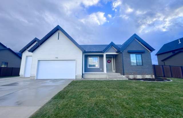 1436 East 820 North#BSMT photos photos