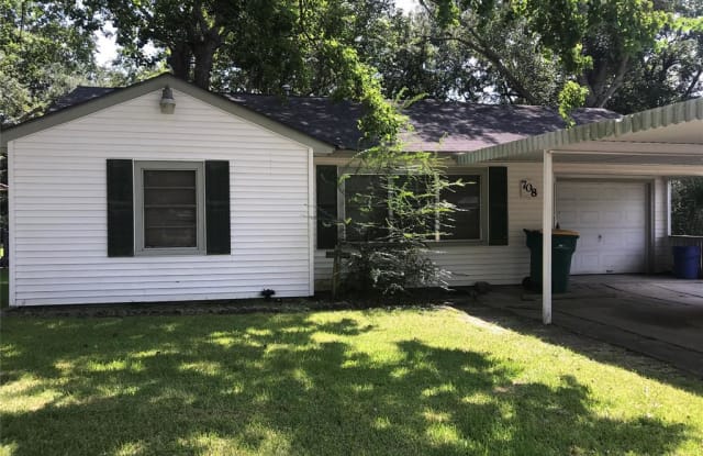 708 S S 7th Street - 708 S 7th St, Baytown, TX 77520