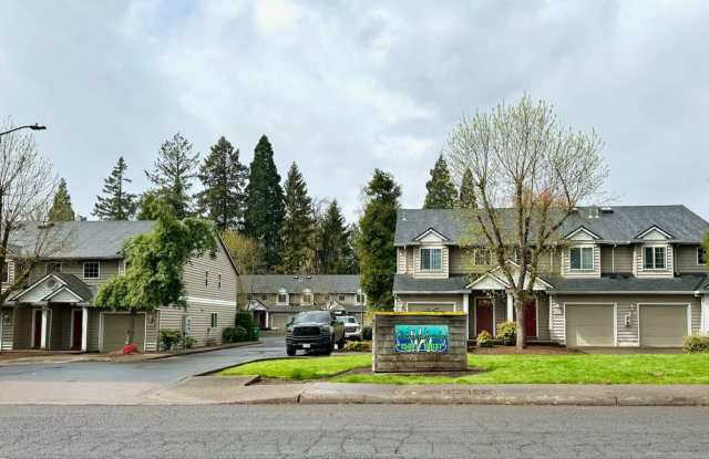 Renovated 2 Bedroom, 1.5 Bath Townhouse with Garage photos photos Renovated 2 Bedroom, 1.5 Bath Townhouse with Garage photos photos