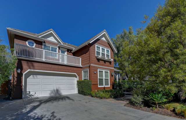 Amazing LARGE home in Ladera Ranch! - 1 Chimney Lane, Ladera Ranch, CA 92694