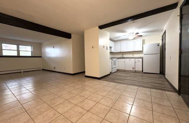Beautifully updated 2 bedroom condo, with 2 reserved parking spots, in Dracut MA photos photos