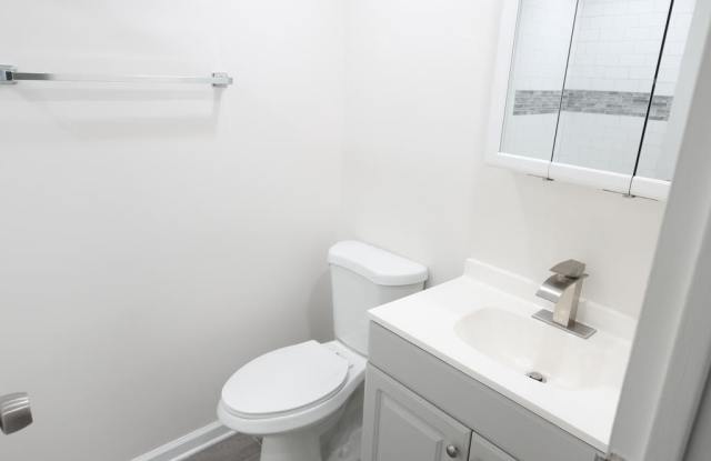 6984 HANOVER PARKWAY photos photos
