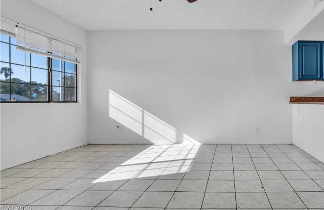 2221 N Jones Boulevard Gallery 2