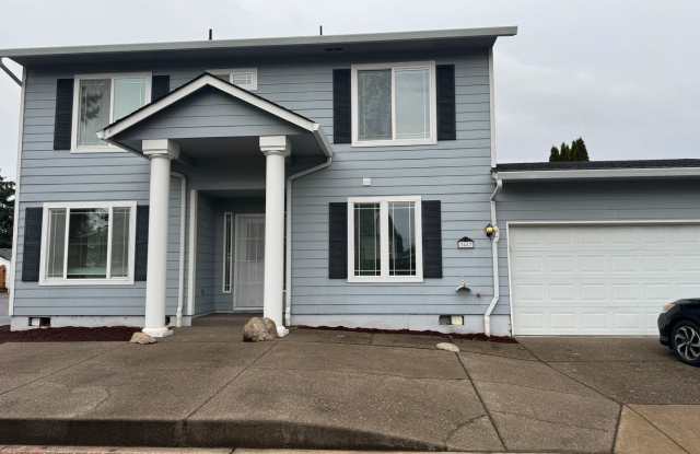 Stunning 3 Bedroom 2.5 Bathroom house in Eugene! Gallery 1
