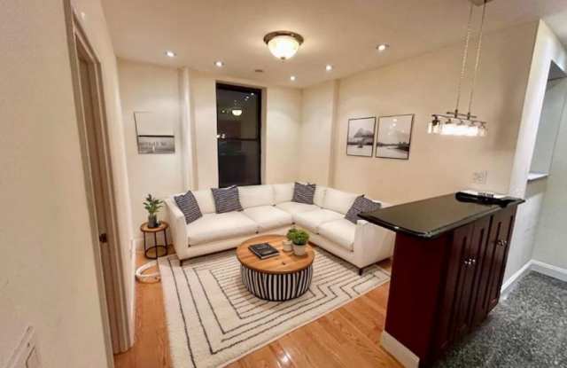 400 East 91st Street - 400 East 91st Street, New York City, NY 10128