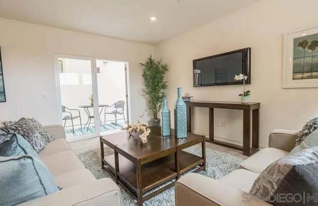 3128 Cañon Street - 103 photos photos