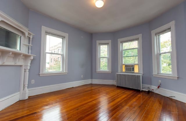 11 Langmaid Ave. - 11 Langmaid Avenue, Somerville, MA 02145