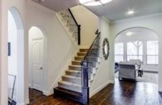 409 Prairie Run Gallery 2