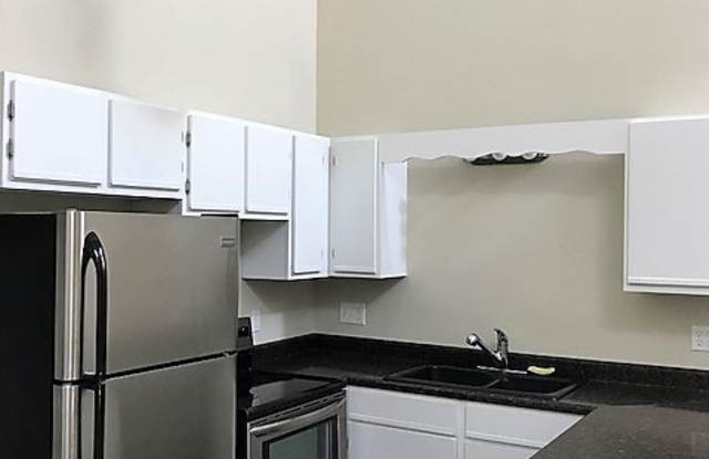 Golf Colony Unit 13E - STUDIO Gallery 3