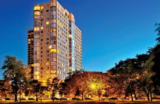 Hyde Park Tower Apartments photos photos