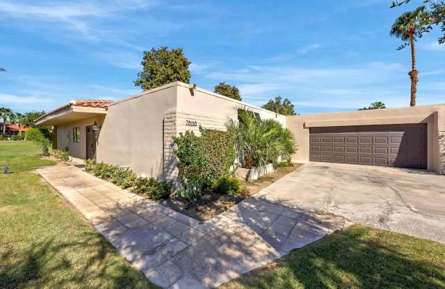 78118 Lago Drive Gallery 1