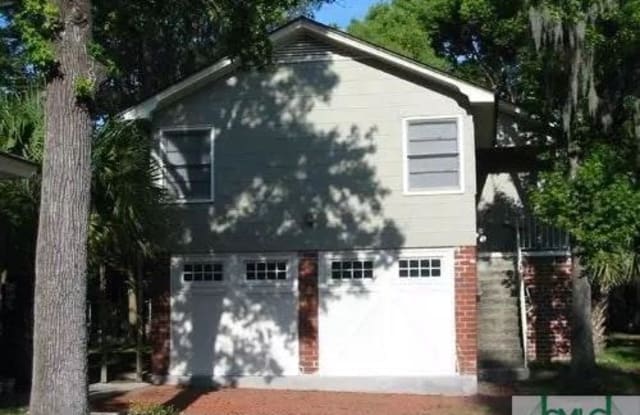 2408 1/2 Atlantic Avenue - 2408 1/2 Atlantic Ave, Savannah, GA 31401