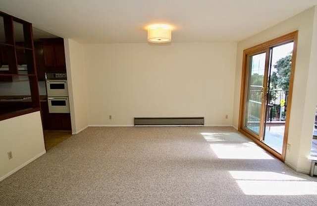 236 Roosevelt Way Gallery 3