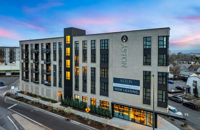 Aston on South Pearl photos photos