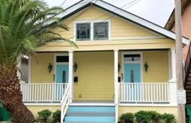 607 4TH Street - 607 4th Street, Gretna, LA 70053