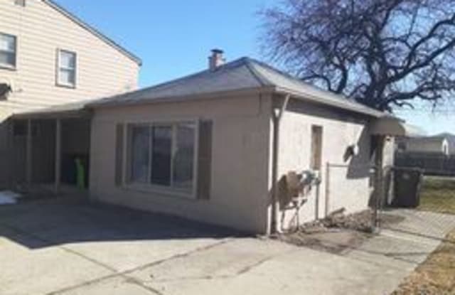 19140 Indiana St - 19140 Indiana Street, Roseville, MI 48066