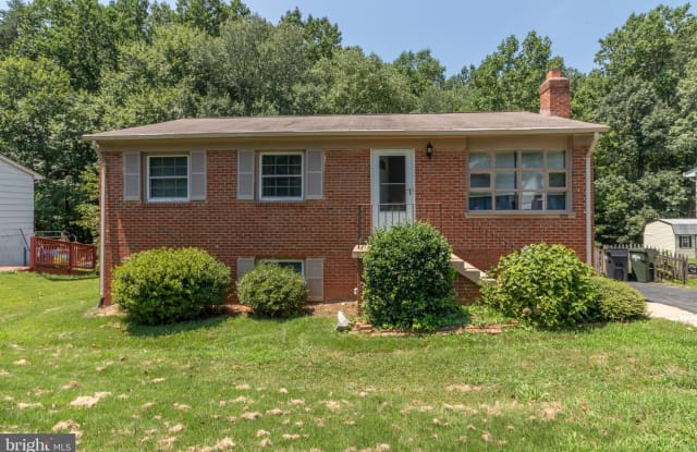 5115 LEESBURG COURT - 5115 Leesburg Court, Dale City, VA 22193