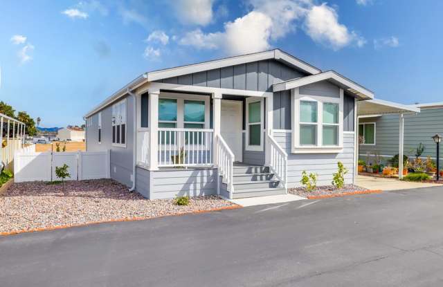 Manufactured Home in Casitas del Sol, 55+ Community Gallery 3