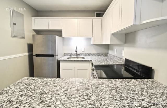 516 Splitlog Ave. - 516 Splitlog Ave, Kansas City, KS 66101