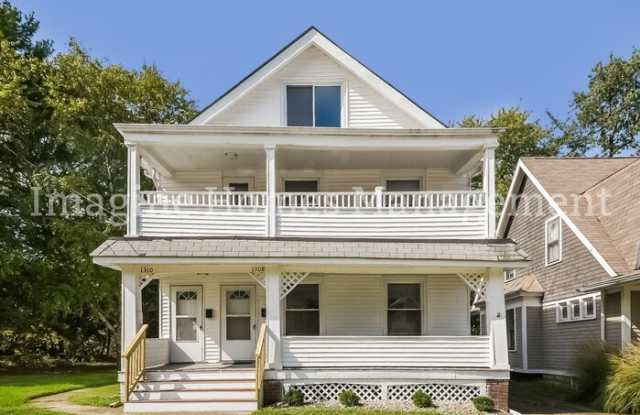 1310 Westlake Avenue photos photos