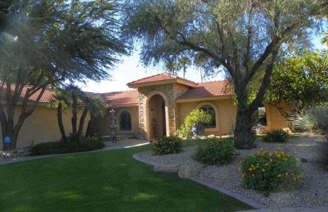 8069 E VIA BONITA Drive - 8069 East Vista Bonita Drive, Scottsdale, AZ 85255