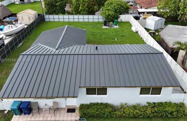 10317 SW 7  st photos photos