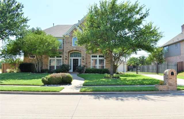 200 Bob O Link Drive - 200 Bob O Link Drive, Southlake, TX 76092