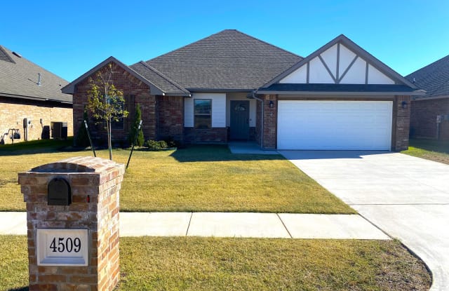 4509 Black Mesa Lane - 4509 Black Mesa Lane, Yukon, OK 73099