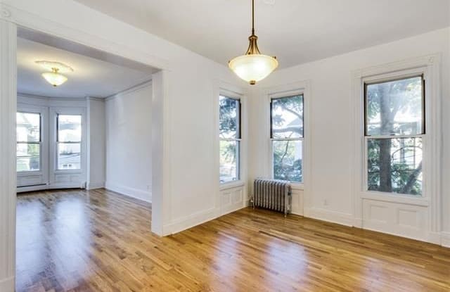 309 21ST ST - 309 21st Street, Union City, NJ 07087