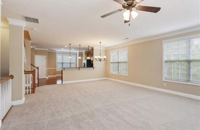 5060 Windcrest Lane Gallery 4