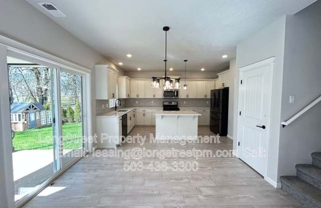 7237 SE Berg Dr Gallery 4