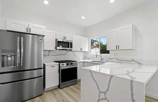 7231 Mohawk St photos photos