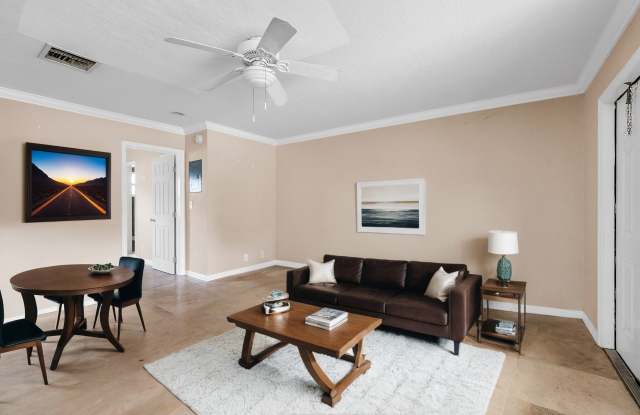740-748 NE 13th Court Gallery 3