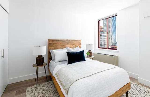 433 West 34th Street photos photos