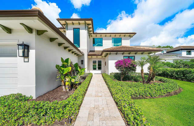 3192 Blue Cypress Lane Gallery 3