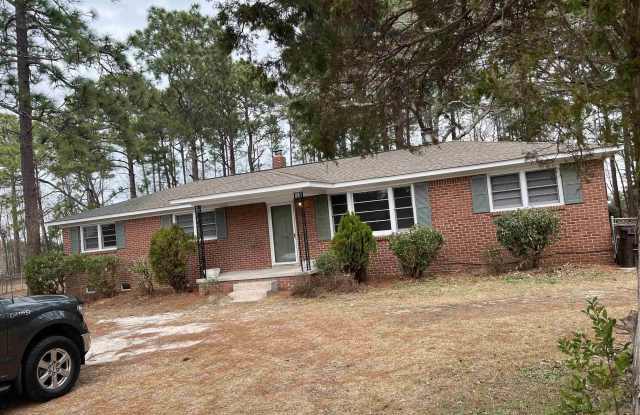 1136 W Fairhill Drive - 1136 West Fairhill Drive, Springdale, SC 29170
