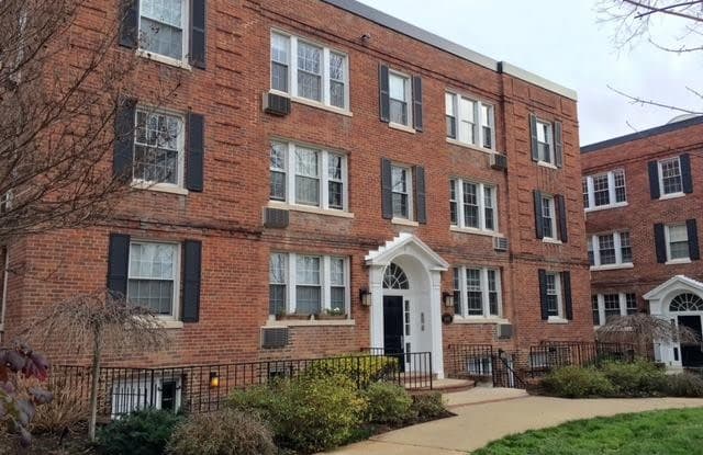 4481 MACARTHUR BOULEVARD NW - 4481 Macarthur Boulevard Northwest, Washington, DC 20007
