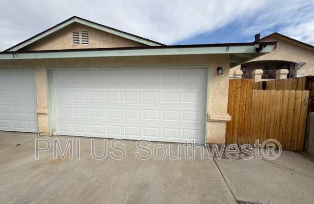 851 Baseline Rd - 851 Baseline Road, Bullhead City, AZ 86442