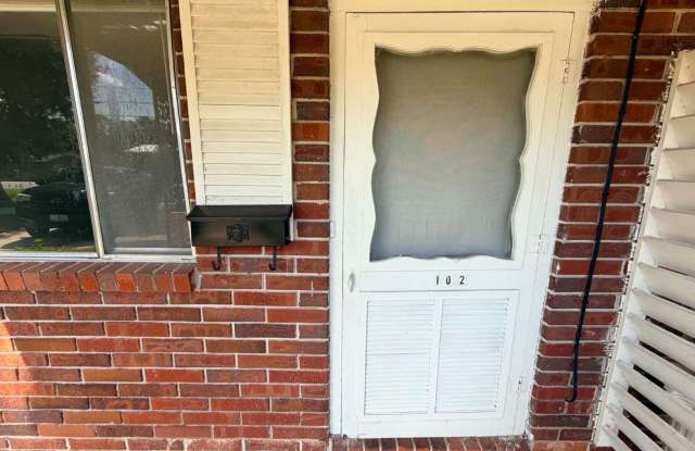 1094 SW MCFARLANE AVE #102 photos photos
