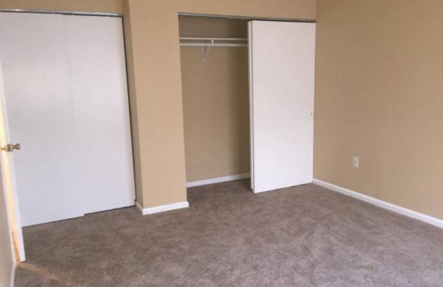 1718 Hunters Trail photos photos