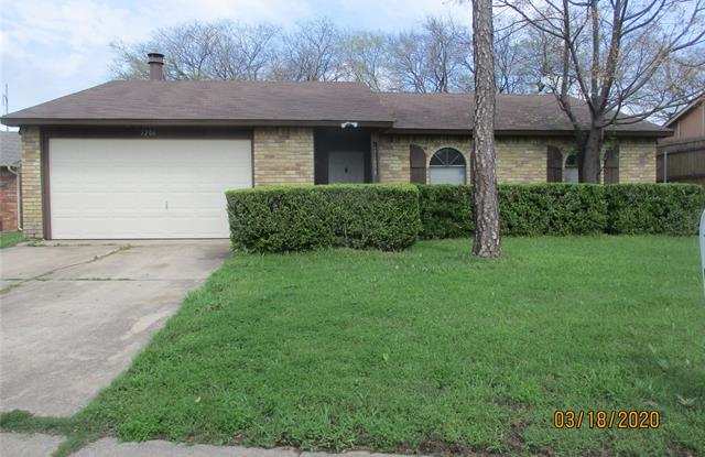 1206 Independence Trail - 1206 Independence Trail, Grand Prairie, TX 75052