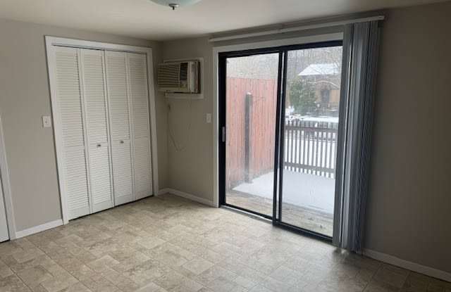 607 North Terrace Drive Gallery 3
