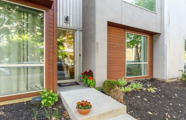 801 N 6th Street - 801 North 6th Street, Columbus, OH 43215