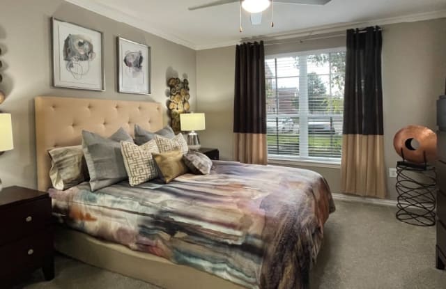 Lenox Village Apartments Gallery 4